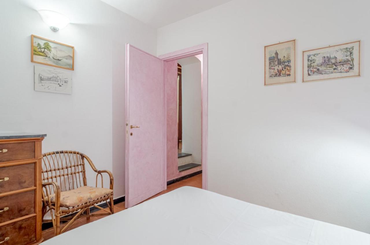 Recco Apartment With View And Pool ภายนอก รูปภาพ