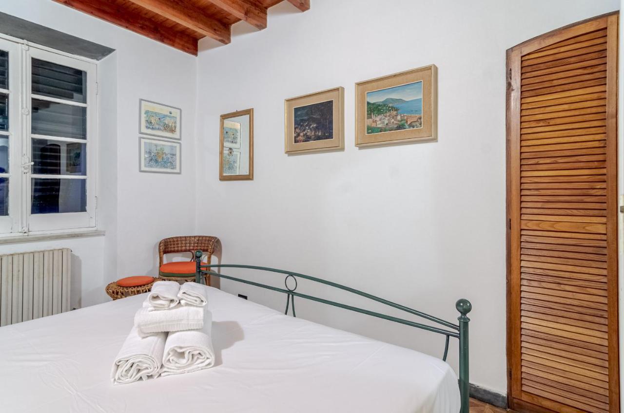 Recco Apartment With View And Pool ภายนอก รูปภาพ